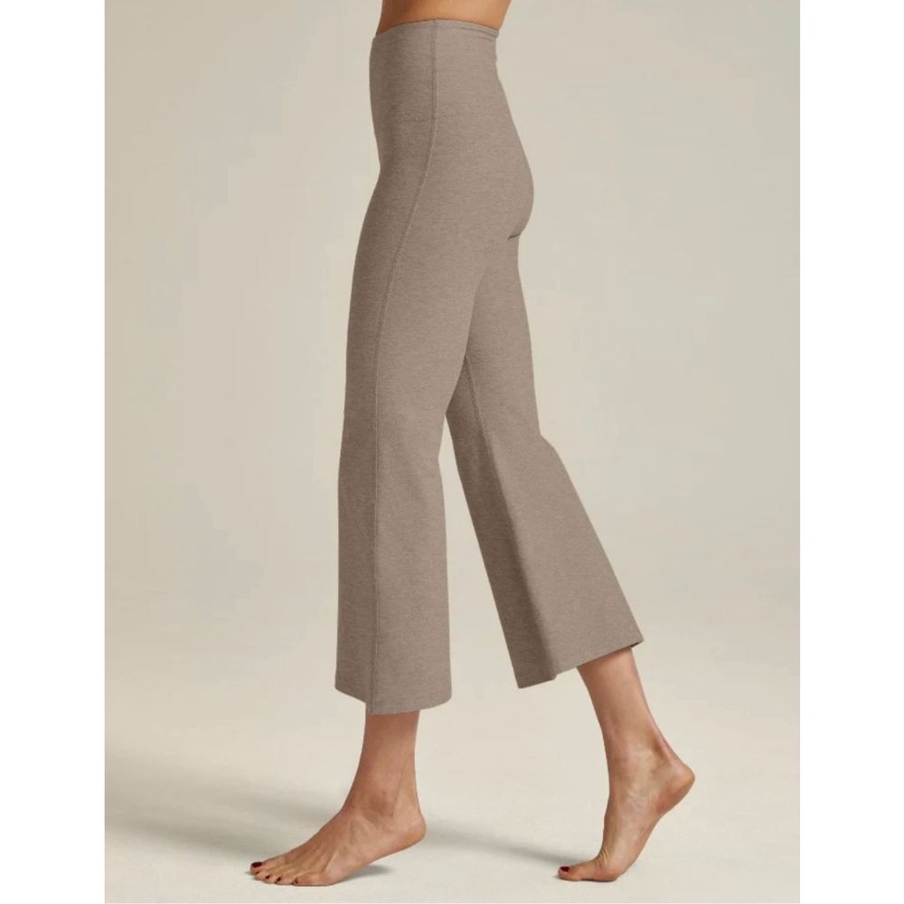 Beyond Yoga Womens Spacedye Retro Cropped Pants In Birch Heather Size Medium